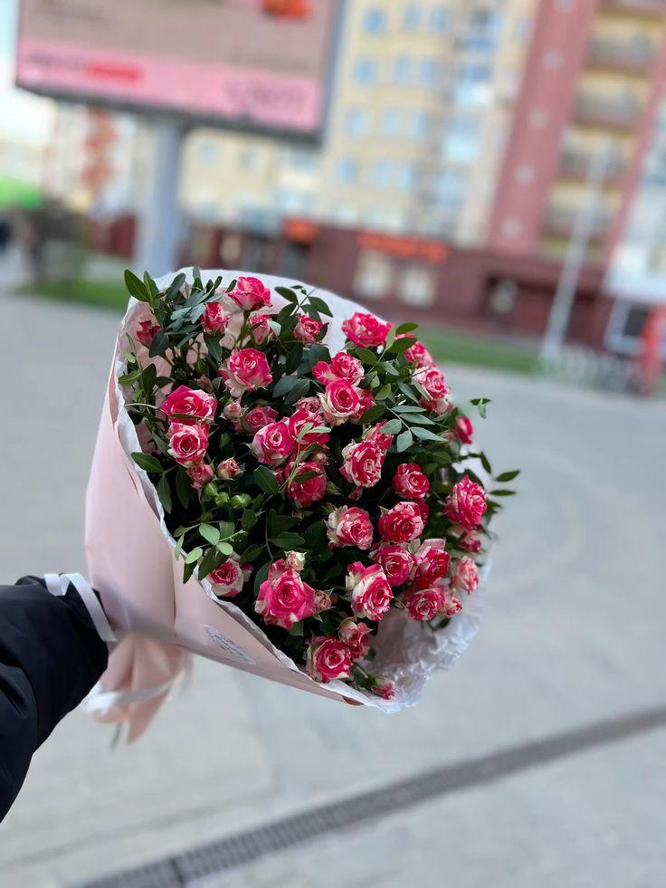 Scalable Process Architecture workshop space where corporate flower arrangements are designed and prepared for business delivery